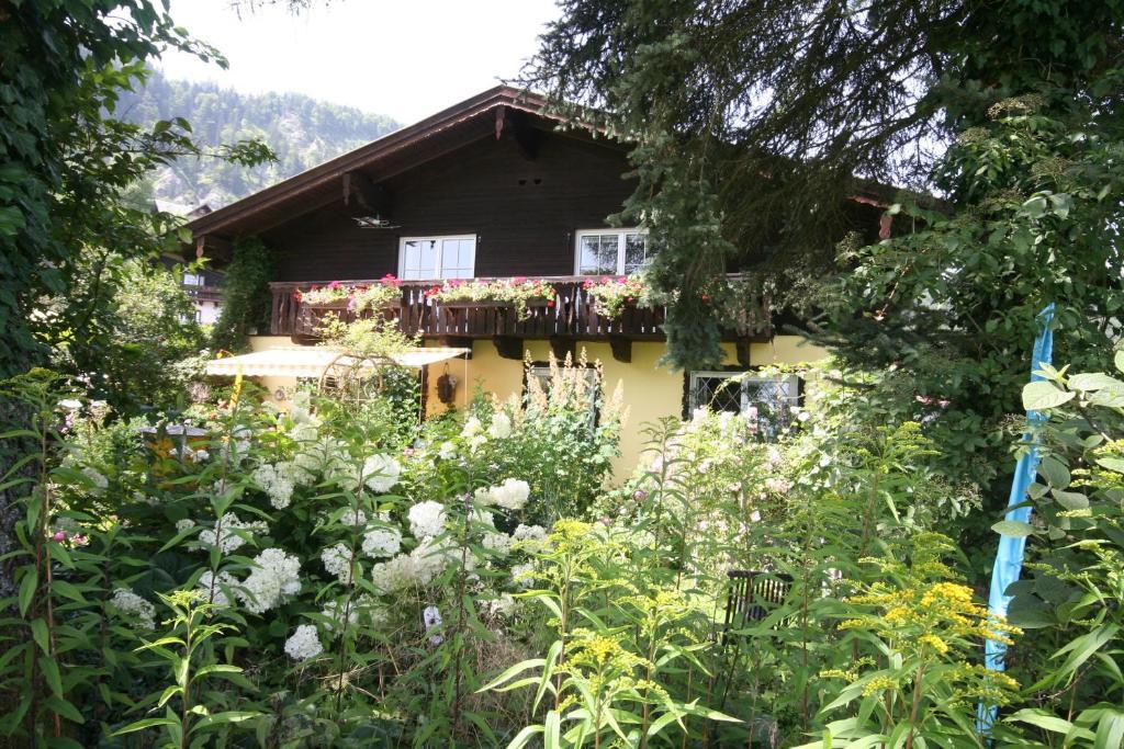 Appartement Am Schilift Sankt Gilgen Luaran gambar